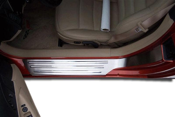 2005-2013 C6 Corvette - Outer Door Sills w/Chrome Ribs 2Pc | Brushed Stainless Steel