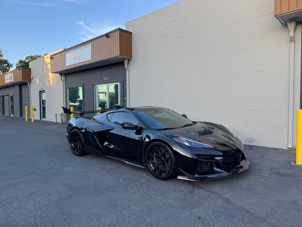 AGM C8 Corvette Z06 / ZR1 / ERay ZR1 High Wing (Visible Carbon / Carbon Flash Metallic)
