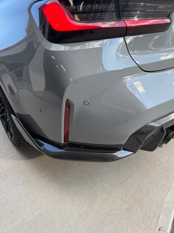 G8X Dry Carbon Fiber MP Rear Splitters