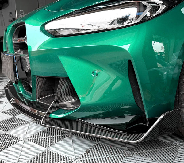 G8X DRY CARBON V8 FRONT LIP