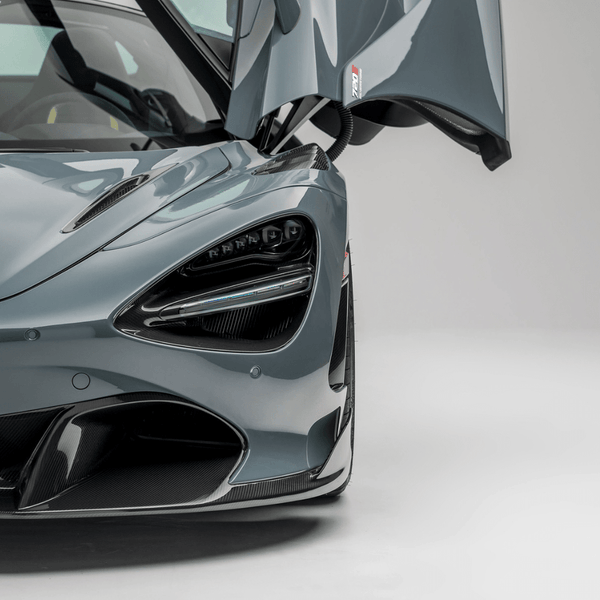 McLaren 720S Coupe or Spyder Silverstone Edition Aero Front Fenders W/ Integrated Vents. Carbon Fiber PP 2x2 Glossy