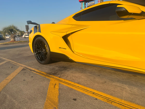 AGM C8 Corvette Z06/ERay Aero Blades (Visible Carbon/Carbon Flash Metallic)