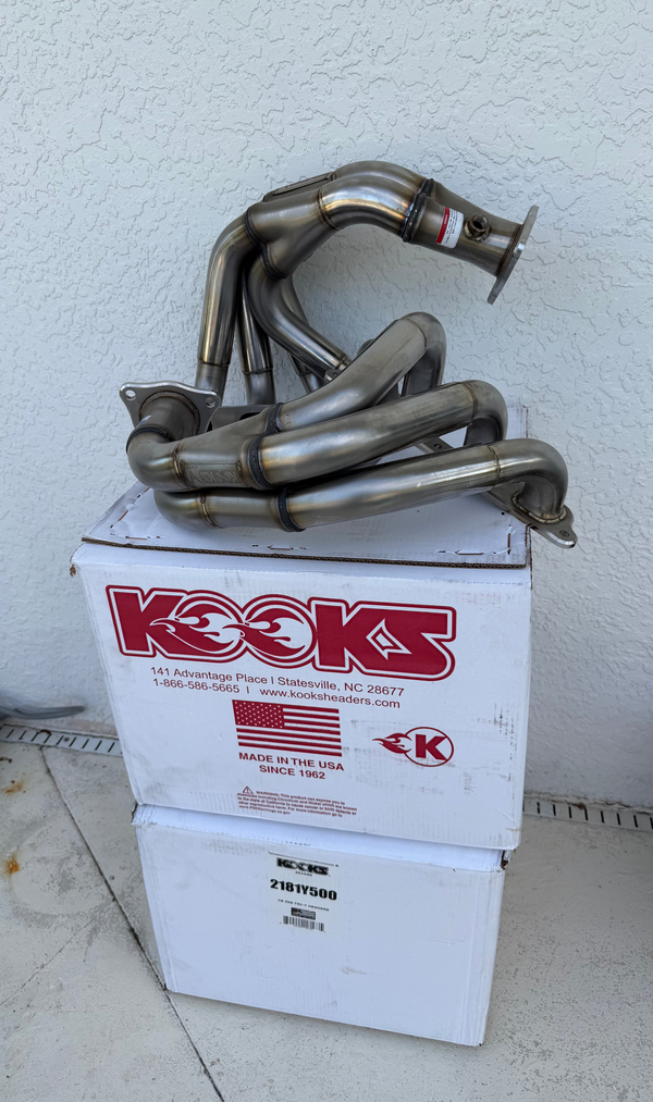 Kooks 23+ Chevrolet C8 Corvette Z06 LT6 1-7/8in. x 2in. Stainless Steel Tri-Y Headers