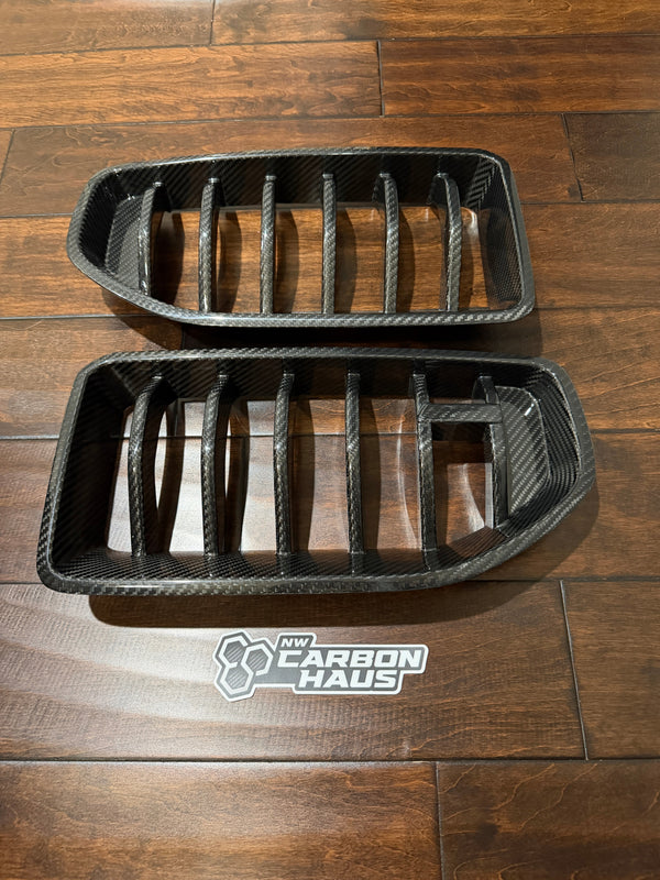 G87 M2 AD STYLE DRY CARBON FIBER GRILL