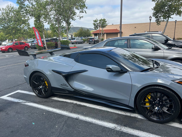 AGM C8 Corvette Z06/ERay ZR1 High Wing (Visible Carbon / Carbon Flash Metallic)