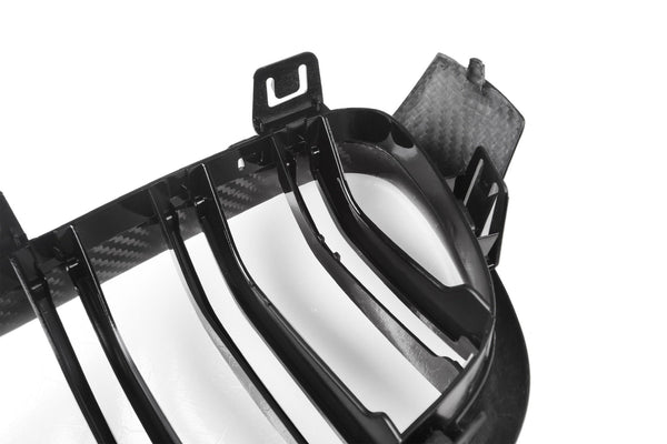 3 Series F30/F31/F35 Double Slat Dry Carbon Fiber Grill