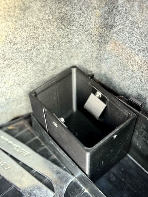 BMW E36 Coupe/Sedan/Compact Series 3 Black 3D Printed Plastic Oil Holder (1991 - 2000)