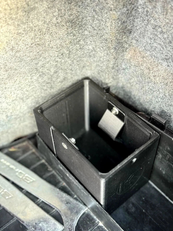 BMW E36 Coupe/Sedan/Compact Series 3 Black 3D Printed Plastic Oil Holder (1991 - 2000)