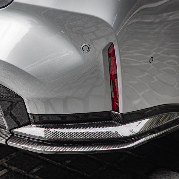 G8X SQ-A Style Carbon Fiber Rear Splitters