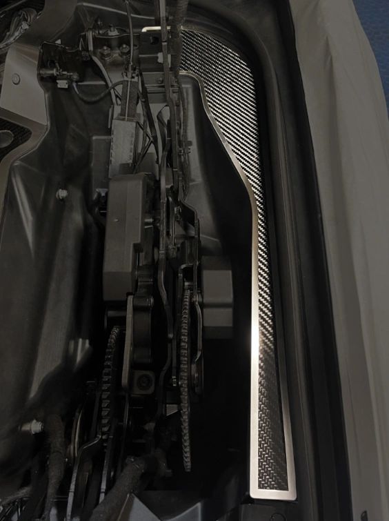 HTC C8 Corvette Hinge Dress-up Plates Carbon Fiber with Brushed Trim