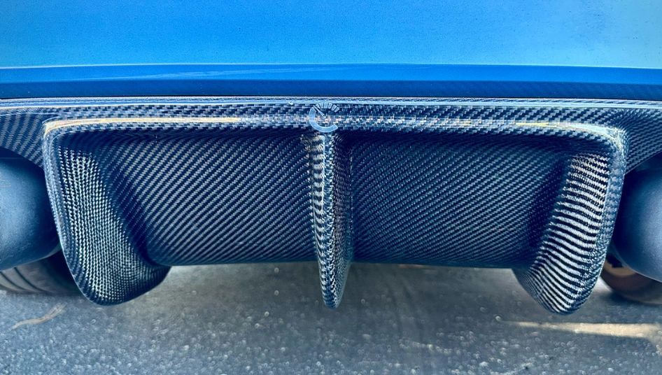 CBF8X-8075 – CarBahn F80 M3 & F82 M4 Gloss Carbon Fiber Rear Diffuser