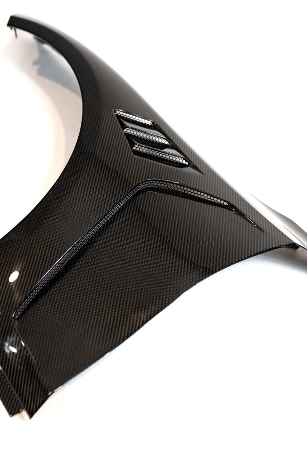 G8X Dry Carbon Fiber V2 Fenders