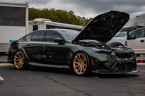 G90/G99 M5 MP Style Dry Carbon Fiber Side Skirt
