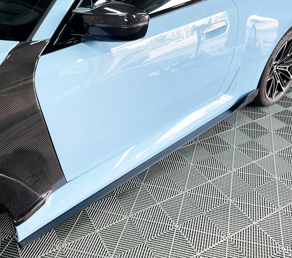 G87 Dry Carbon Fiber AT Style Side Skirts