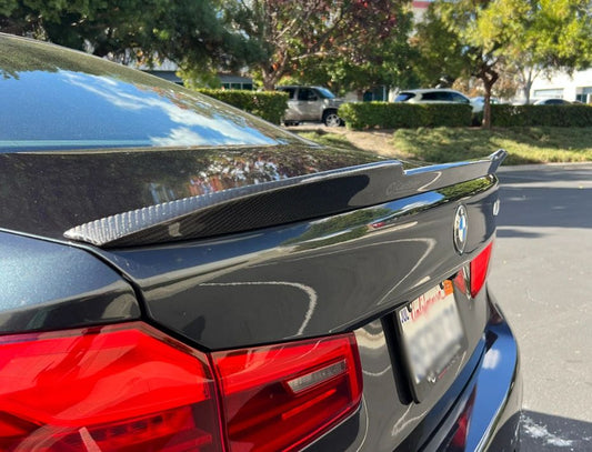 CBF9X-8035 – CarBahn F90 M5 Gloss Carbon Rear Spoiler