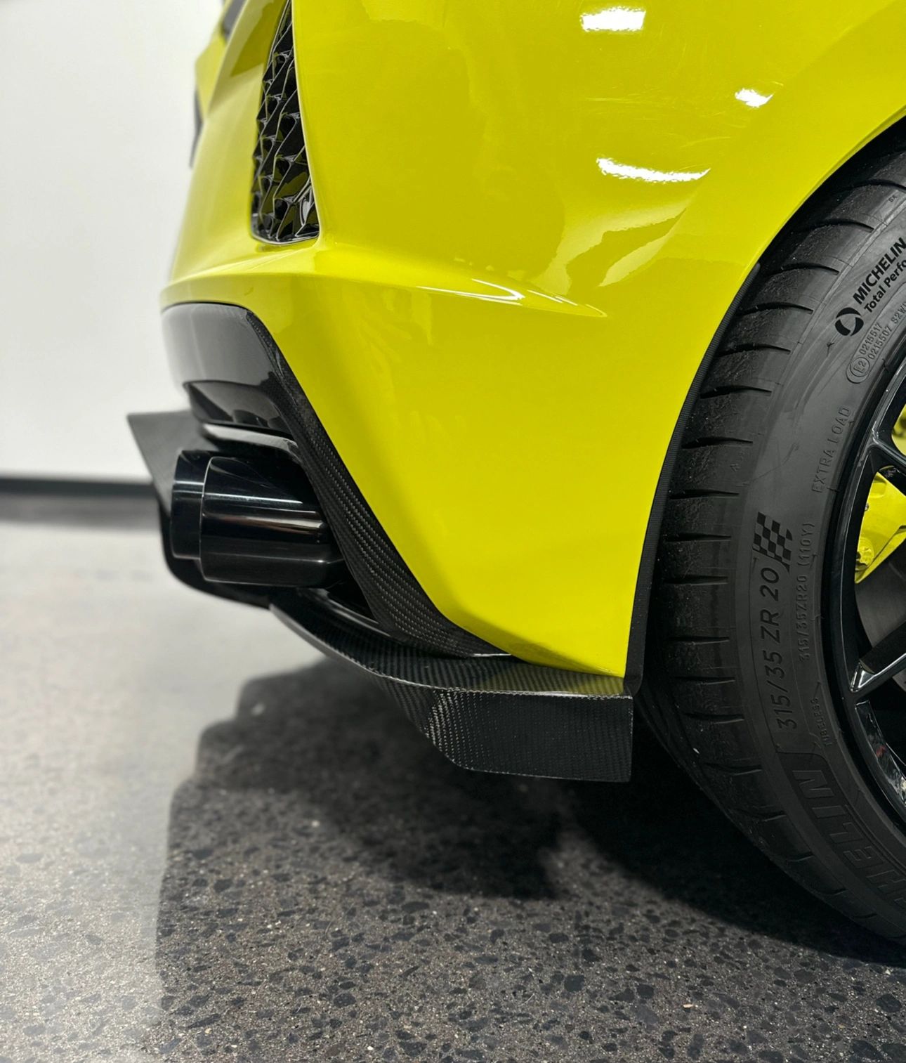 C8 Corvette Carbon Fiber Rear Spats