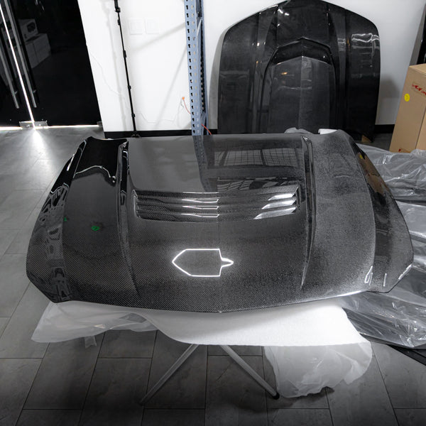 2022-2024 Cadillac CT5-V / Blackwing Type-SV Double Sided Gloss Carbon Fiber Hood