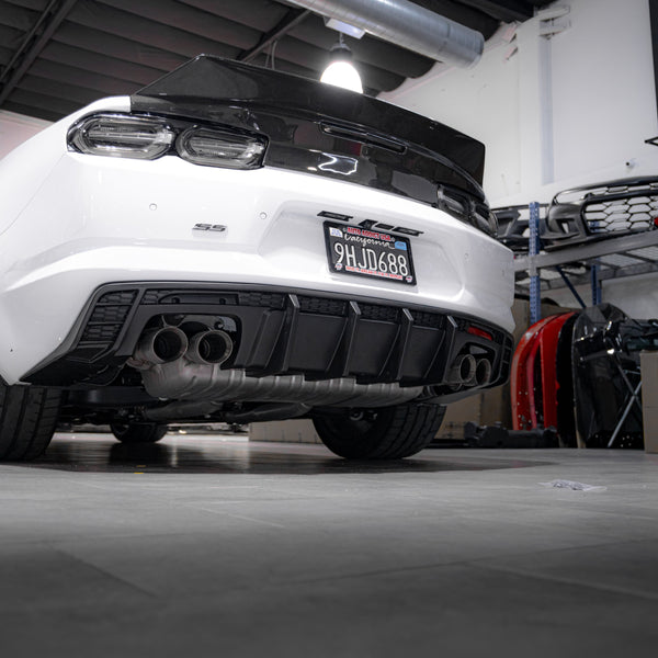 2016-2025 Chevy Camaro Evo Style Shark Fins Rear Diffuser Quad/Single Tips SS/RS/LT & ZL1 w/ Smoke Reflectors