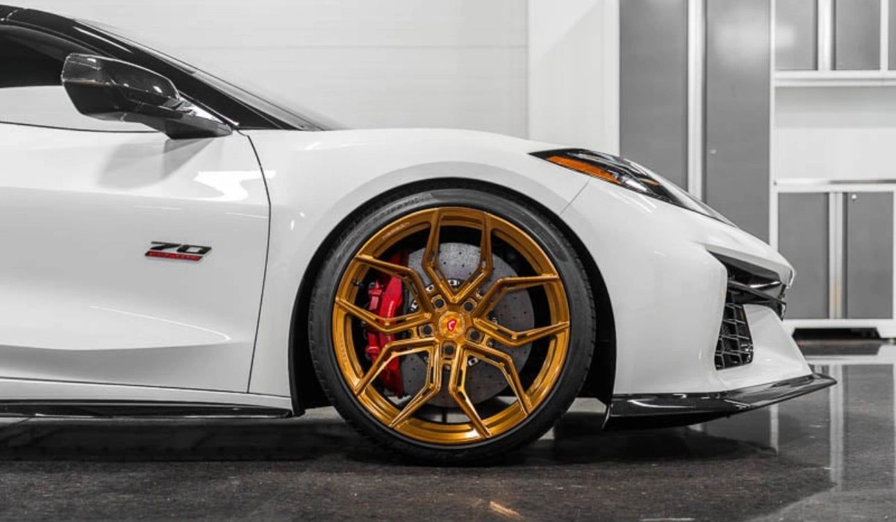 C8 Corvette Z06 Lowering Springs by Hyperco