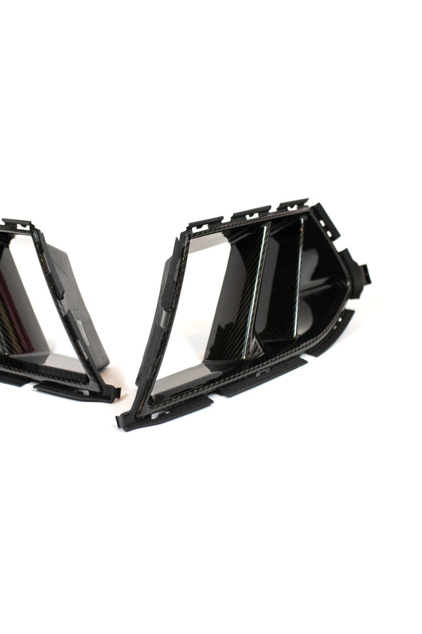 G8X Dry Carbon Fiber Dual Air Ducts