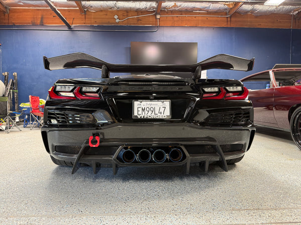 2023-UP Corvette C8 Z06 / ZR1 / ERay Rear Bumper Finned Diffuser