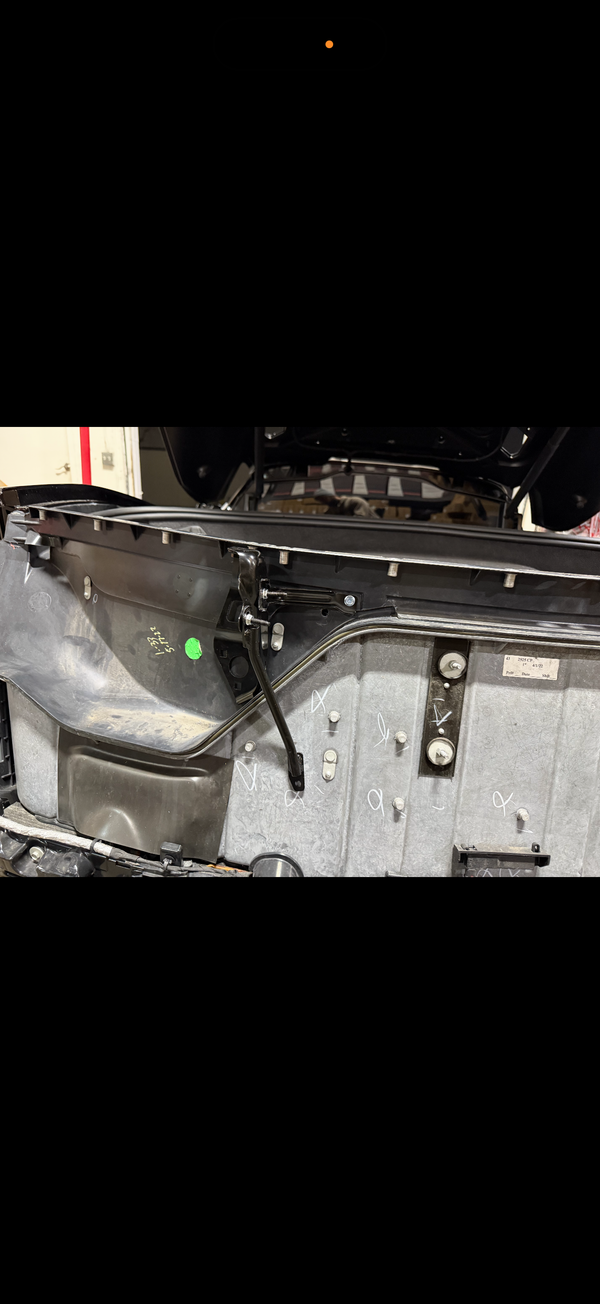 C8 Z06/ZR1 Spoiler Brackets & Hardware