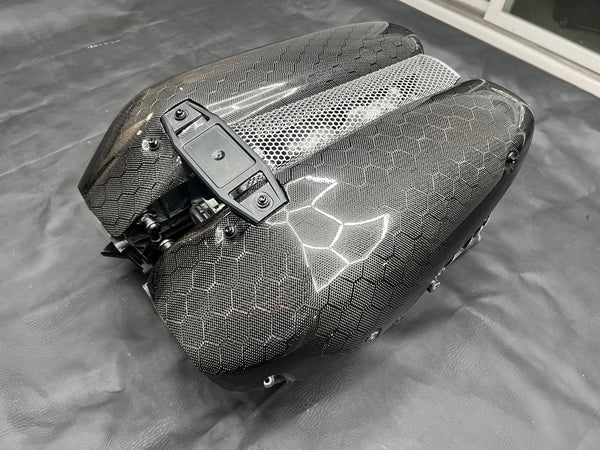 Hex Pattern Carbon Fiber LT6 Intake Manifold Covers