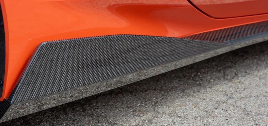 AGM C8 Corvette Visible Carbon Fiber or Carbon Flash 5VM Side Skirts