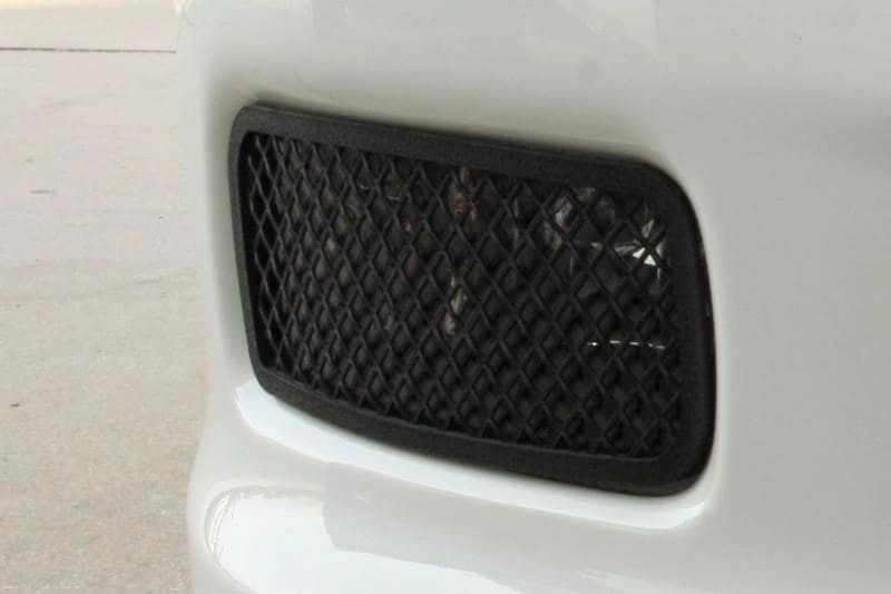 2006-2013 Z06/GS/ZR1 Corvette - Driving Light Covers 2Pc | Blakk Stealth Stainless Laser Mesh