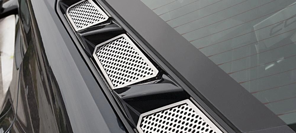 2020-2022 C8 Corvette - Perforated Rear Hood Vent Inserts 6Pc | Polished Finish