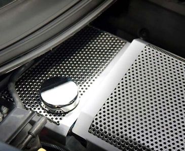 2014-2019 Corvette Z06/ZR1/Z51/C7 Stingray - Perforated/Brushed Water Tank Cover | Stainless Steel